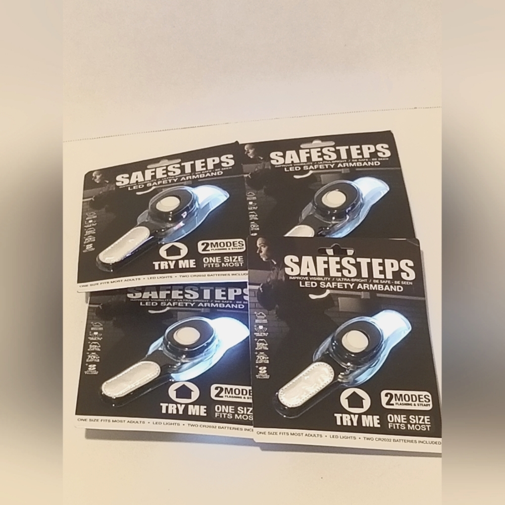 Set of 4 Safety Steps Lit Wristbands